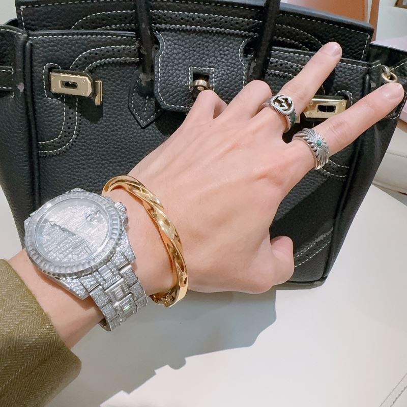 Gvc*1 bracelets